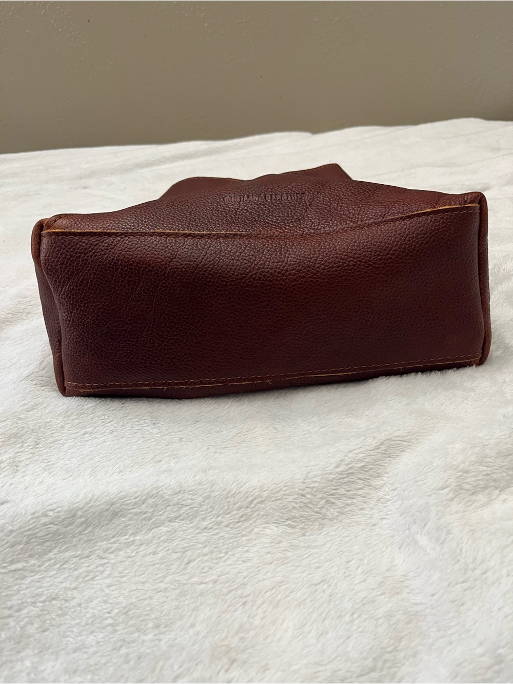 Portland Leather Goods Large Naomi Shoulder Bag in Nutmeg Pebbled Leather NWT - Picture 10 of 14
